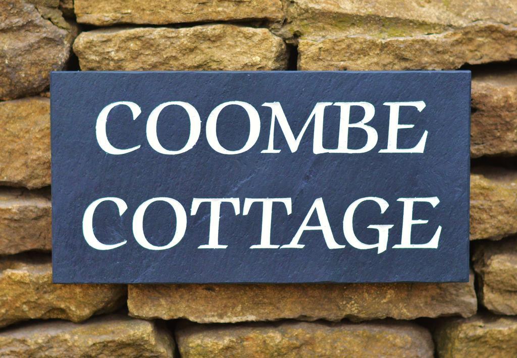 Coombe Cottage Sutton Green Exterior photo