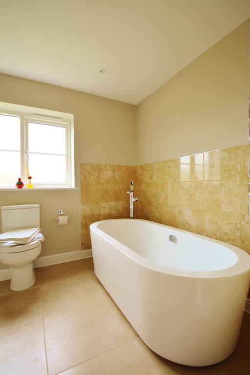Coombe Cottage Sutton Green Exterior photo